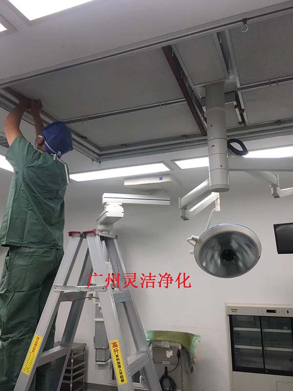 手（shǒu）術室（shì）送風天花的粗效過濾器、中效過濾器、高效過濾器多（duō）久更換 