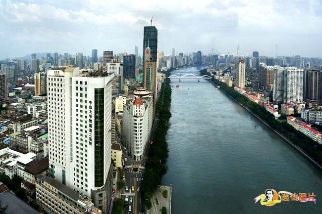 我司順利完工中山大(dà)學孫逸仙(xiān)紀念醫院(中山大學附屬第二醫院)層流手術室淨(jìng)化(huà)空調過濾(lǜ)網更換安裝項目 我司順利完工中山(shān)大學孫逸仙(xiān)紀念醫院(中山大學(xué)附屬第二醫院(yuàn))層流手術室淨化空調過濾網更換安裝項目